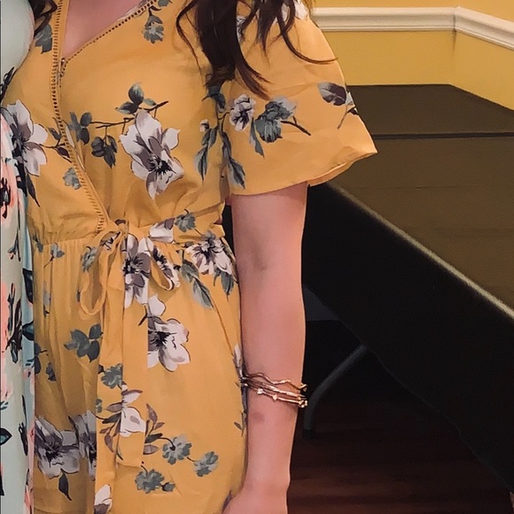 Floral print pant “suit” only worn once! - Picture 3 of 5